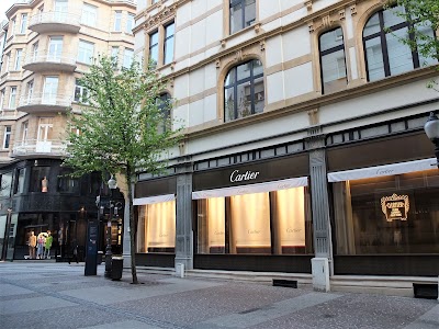 Photos of Cartier