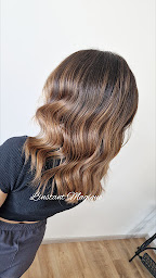 Photo n°1 de L'instant Magique à Saint-Héand (Salon de coiffure)