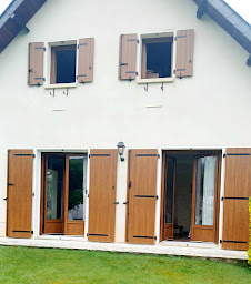 Photo n°15 de CDM Menuiseries à Saint-Jammes (Magasin de stores et de rideaux)