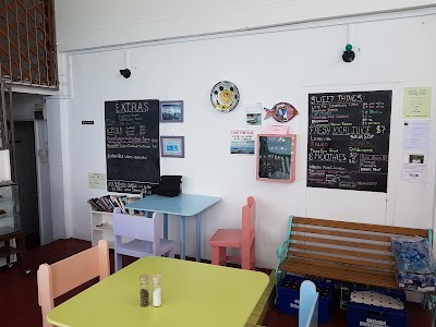 Photos of Kayak Kaf&eacute;