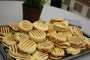 Photo n°14 de Delbé Traiteur - Boutique à Forest-sur-Marque (Traiteur)