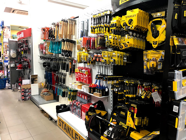 Opinii despre Διάκου Μιχαήλ και ΣΙΑ Ο.Ε. în Αφάντου - Εμπορικό πολυκατάστημα