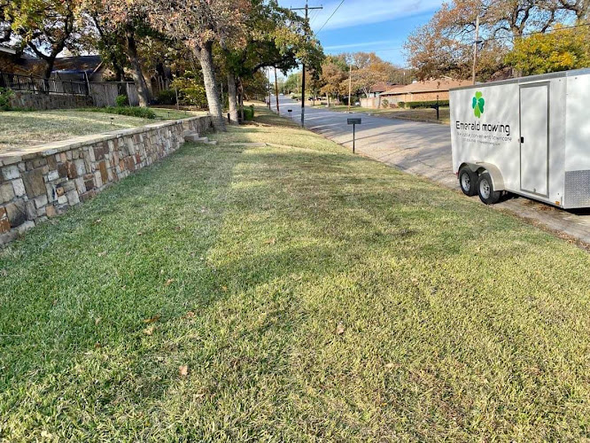 Emerald Mowing