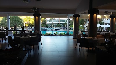 Photos of Los Tajibos Hotel & Convention Center