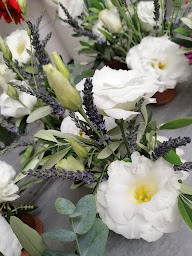 Photo n°54 de Les fleurs de Cinderella à Roquefort-la-Bédoule (Fleuriste)