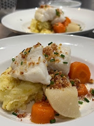 Photo n°3 de Restaurant La Grande Hermine à Concarneau (Salle de billard)