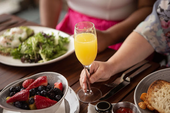 Hyatt Regency Lake Washington at Seattle's Southport by null