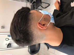 Photo n°19 de Berekya Hair Coiffure à Paris (Salon de coiffure)