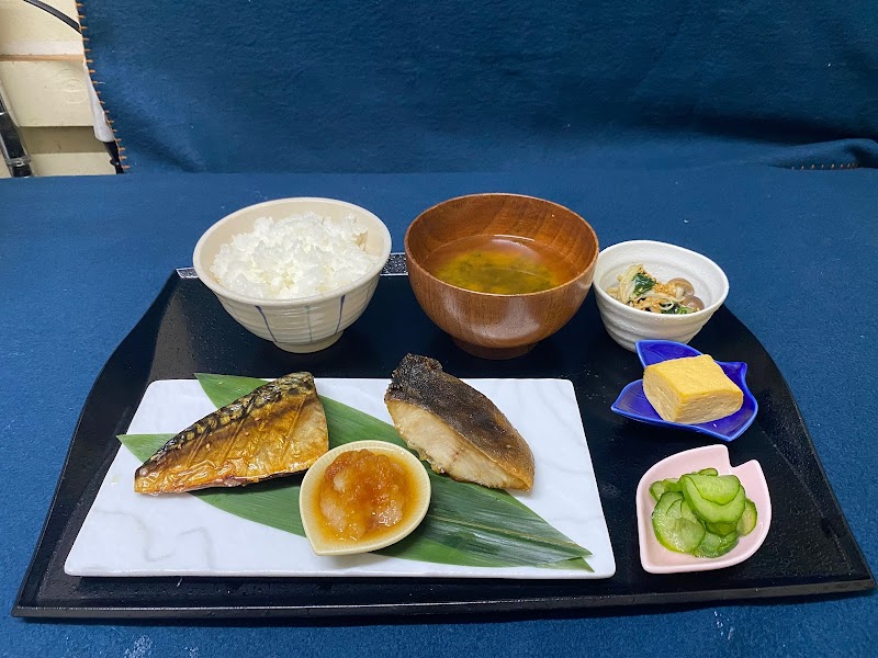 漁港ダイニング うろこ屋