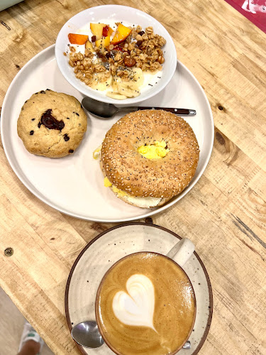 Kofi - Specialty coffee roasters & brunch - Andorra la Vella