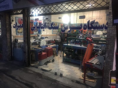 Photos of Caspian industry tools