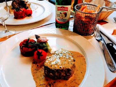 Photos of Caf&eacute; Restaurant des 3 Suisses