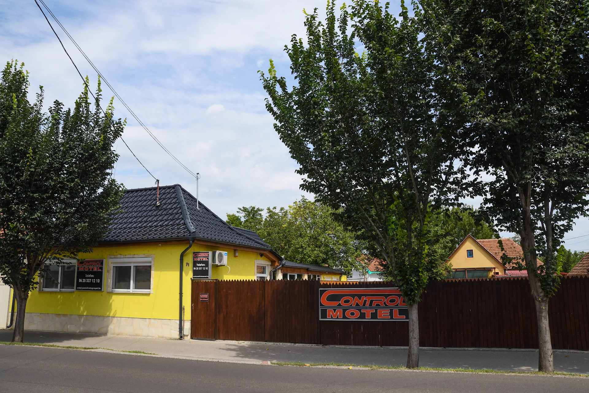 Control Motel