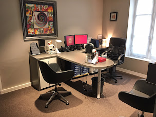 Photo n°3 de Amplifon Audioprothésiste Paris Villiers à Paris (Audiologiste)