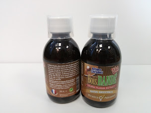 Photo n°6 de Supérette de la Tour d'Auvergne à Paris (Bar à vin)