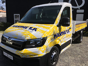 Photo n°11 de Bretagne Pose, Poseur adhésif enseigne à Santec (Agence de publicité)