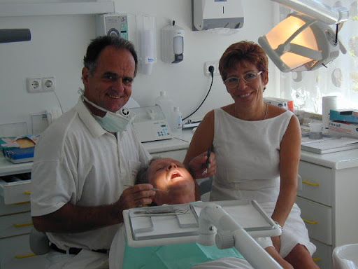 Clinica Dental Guadalvit