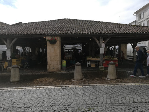 Les Halles Couvertes - Thumbnail