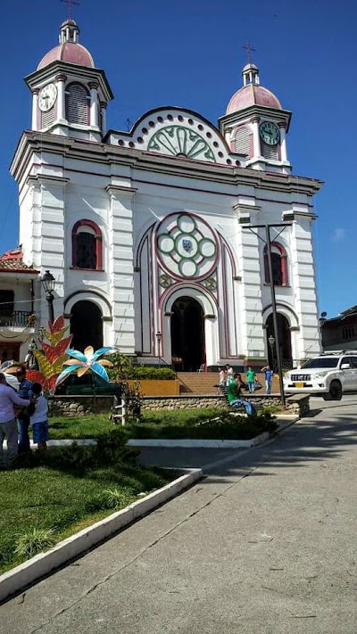 Photos of Parroquia Nuestra Se&ntilde;ora De Chiquinquir&aacute;