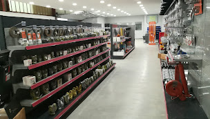 Photo n°25 de AGRI PRO MAT / APM magasin agricole ARLES 13 / magasin pièces détachées agricoles à Arles (Magasin)