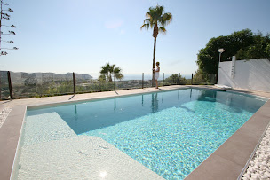 Photo n°3 de HISPANOA à Urrugne (Agence de location de maisons de vacances)