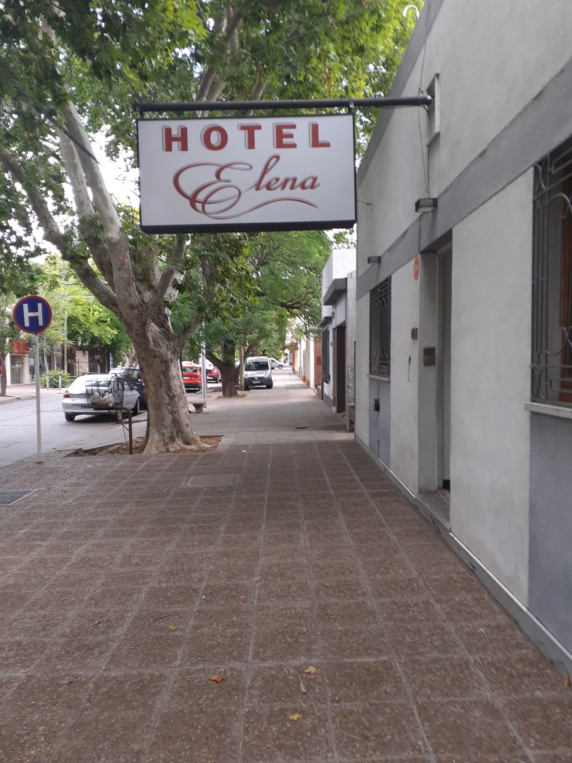 Hotel Elena