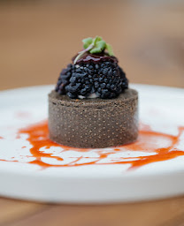 Photo n°9 de Restaurant du Château Prieuré Marquet à Saint-Martin-du-Bois (Restaurant)