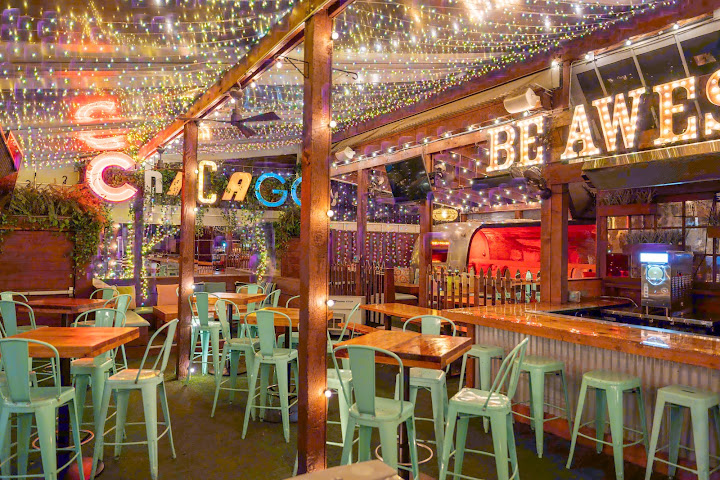 Homeslice Pizza + Patio by null