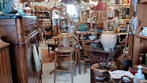 Photo n°9 de Atelier Antiquités Brocante marc doumenc à Lorp-Sentaraille (Magasin d'antiquités)