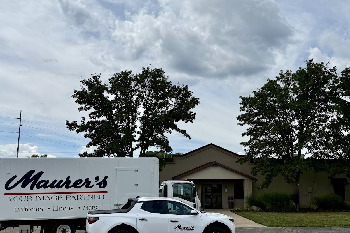 Sohn Linen Service facility with washing machines in Lansing
