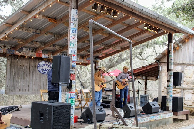 Luckenbach