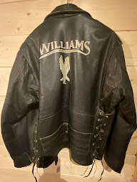 Photo n°3 de Aux 3 bagages à Saint-Usuge (Magasin d'antiquités)