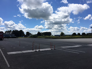 Photo n°5 de AFTRAL Dunkerque à Grande-Synthe (École de conduite de camions)