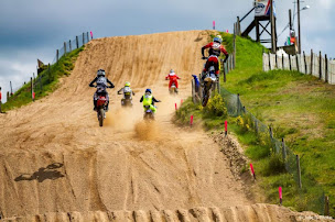 Photo n°31 de Motoclub Dardon Gueugnon à Sainte-Radegonde (Champ de courses)