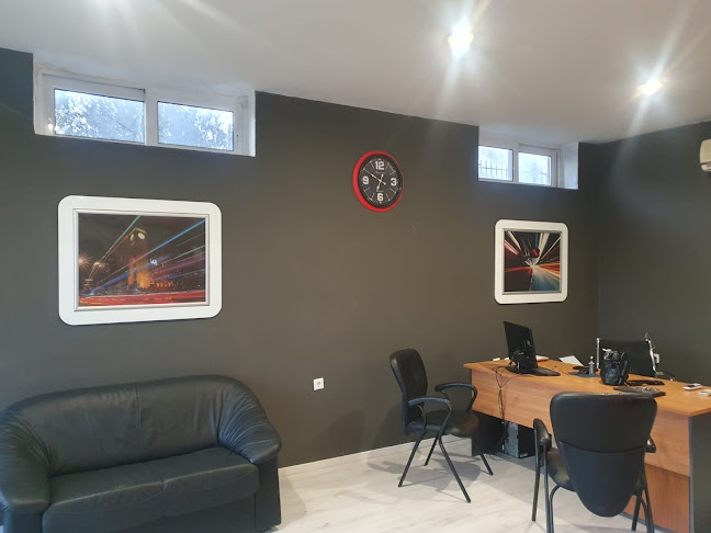 Opinii despre OMEGA RENT A CAR ATHENS în Νέα Σμύρνη - Πρακτορείο ενοικίασης αυτοκινήτου