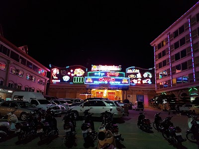 Photos of Diamond Crown Hotel