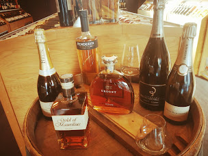 Photo n°4 de Ty Kavist à Bénodet (Caviste)