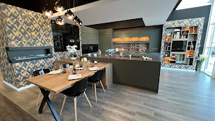 Photo n°3 de Cuisines AvivA à Tignieu-Jameyzieu (Magasin de matériel de cuisine)