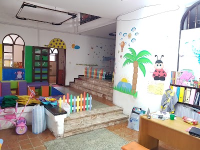 Photos of Jardin Infantil "F&aacute;brica de Sue&ntilde;os"