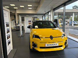 Photo n°19 de Renault Châtellerault Sodac des Nations - Groupe SOFIBRIE à Châtellerault (Vendeur de voitures d'occasion)