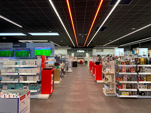 Photo n°2 de DARTY Bayeux à Bayeux (Magasin de matériel home-cinéma)