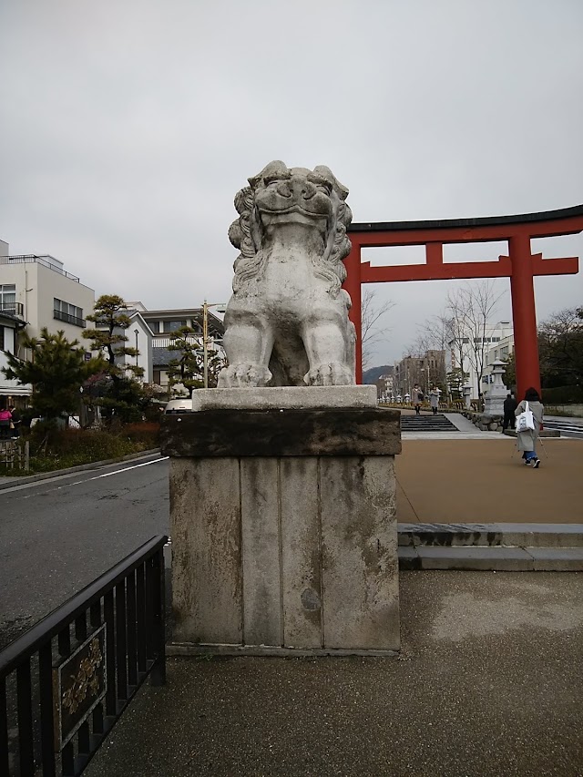 Place around image