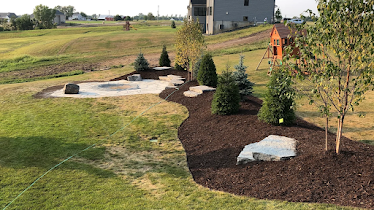 Lundahl Landscaping LLC