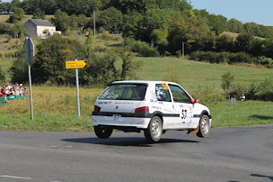 Photo n°3 de G.P.M. COMPETITION à Obies (Garage automobile)