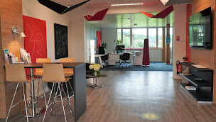 Photo n°6 de Crédit Agricole Centre France - Centre d'affaires entreprises Cantal à Aurillac (Banque de fiducie)