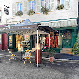 Photo n°7 de chaussures vêtements - Maison Billat à Semur-en-Auxois (Magasin de chaussures)