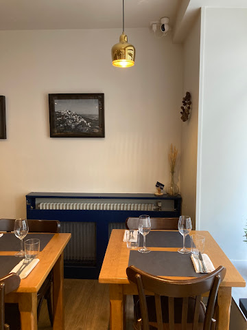 Restaurant Le 703 by null