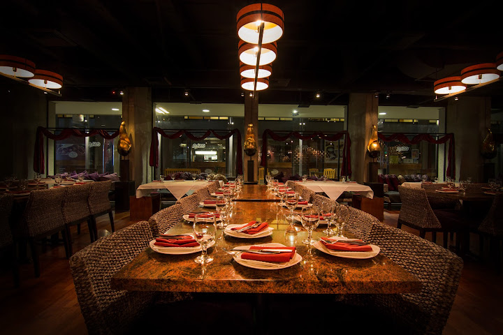 Osha Thai Restaurant and Bar (Embarcadero) by null