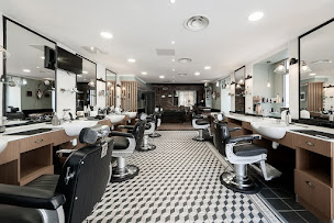 Photo n°17 de SOUTH SIDE BARBER NICE à Nice (Salon de coiffure)