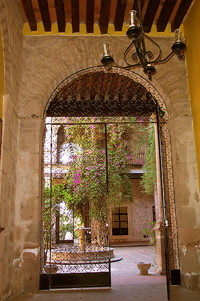 Photos of Nova University Spania